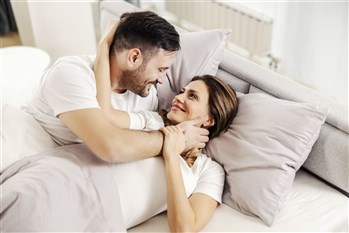 ما هي المتعة الجنسية؟ وهل تختلف ما بين الرجل والمرأة؟